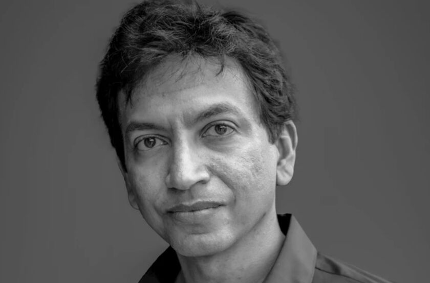 Vivek Jayaraman Headshot